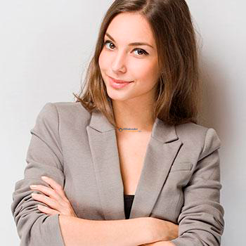 León & Co Bienes Raíces